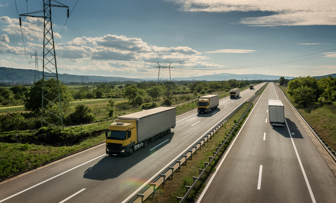 Can Trucks Drive in the Left Lane in Georgia?